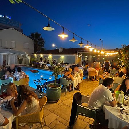 Le Galion Hotel Et Restaurant Canet Plage - Logis Dış mekan fotoğraf